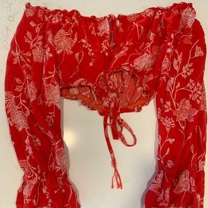 Red and white long sleeve crop top